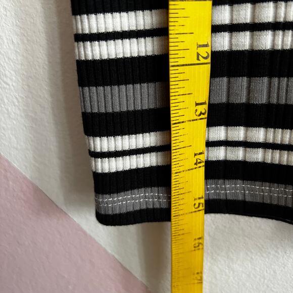Black Striped Top Y2K 2000s Indie Sleaze Grunge Edgy Small - Picture 4 of 6